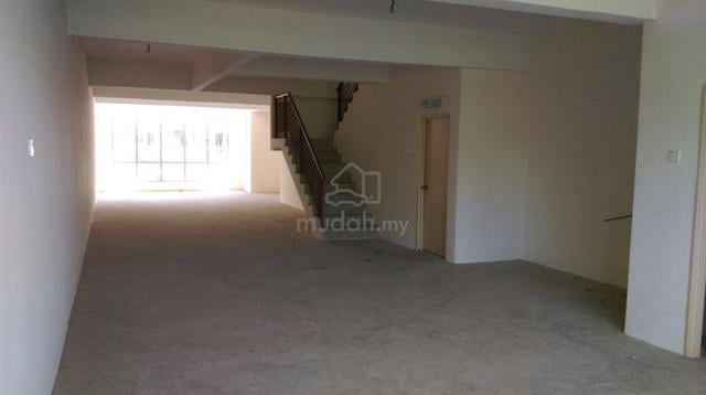Upstairs Unit: 1st & 2nd Floor Unit @ Jalan Putra Square, Kuantan 5