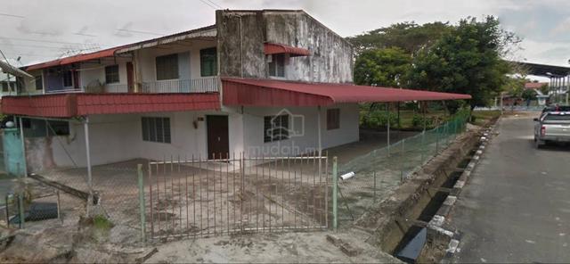D/S terrace corner house at Nyelong Park Sarikei For rent 1