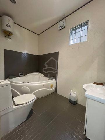 SINGLE STOREY SEMI-D FOr SALE β JALAN SEMABA, KUCHING 1