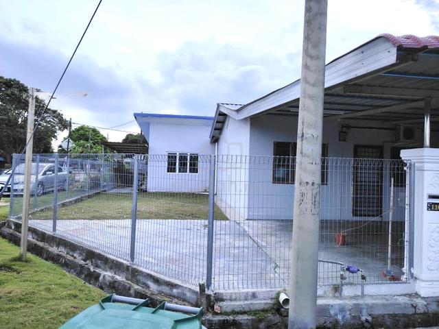 Freehold corner terrace house for sale in taman seri krubong 1