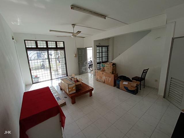 Double Storey Terrace House For Sale Permas Jaya 3