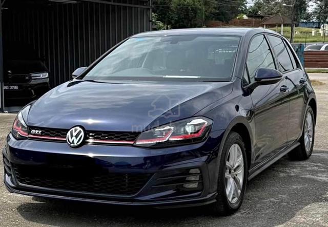 2018 Volkswagen GOLF 1.4 TSI R-LINE (A) - 3