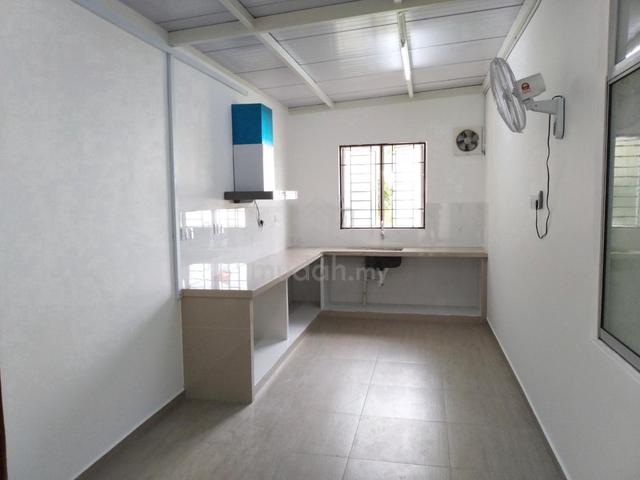 Corner Villa Tanjung Permai Batu Kawan Side Big Land For Rent 1