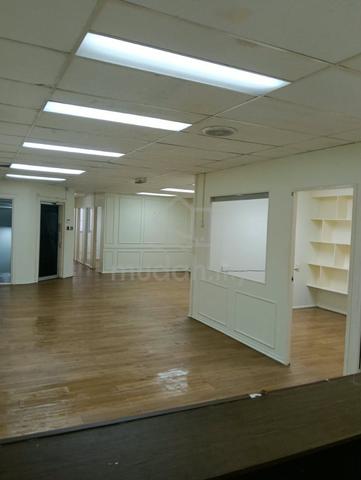 For Rent - 2nd Floor Office Beside Ampang Point Mall 1