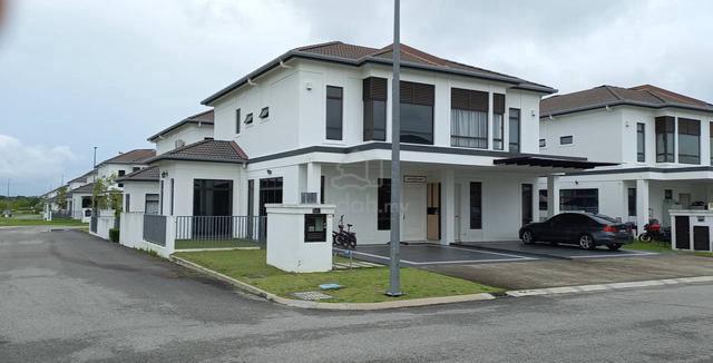 Endlot 2sty Avenham Puncak Alam 1