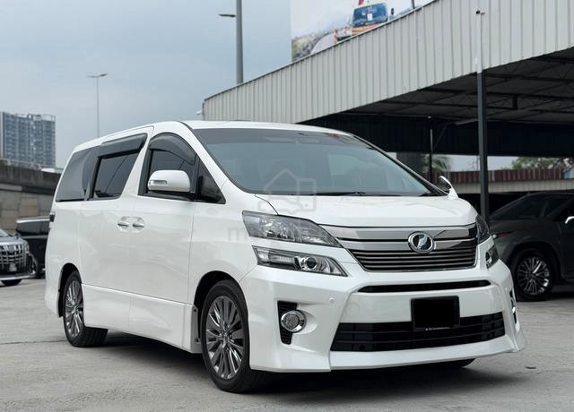 2013 Vellfire 2.4 ZG Edition Captain Seat Reg-2018 - 1