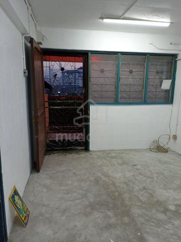 Perumahan Awam Sri Perak 1
