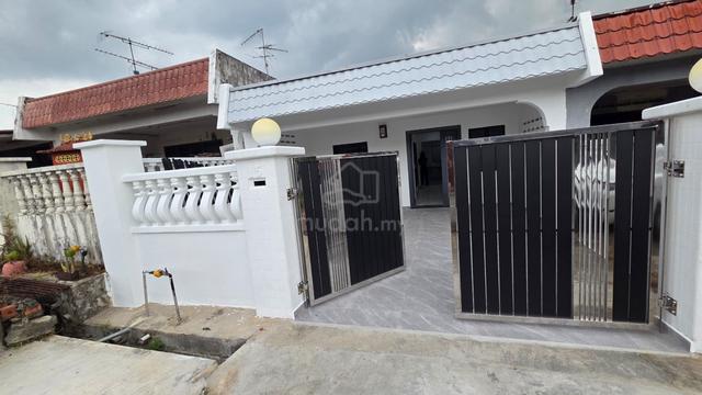 Taman Universiti Low cost renovated house 1