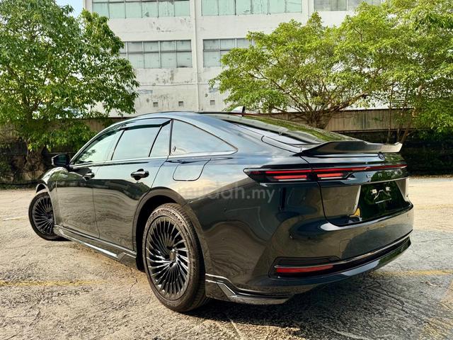 2024 Toyota CROWN 2.5 Z HEV BLACK BADGE MODELISTA - 2