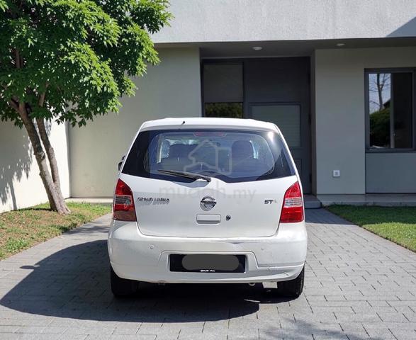 2010 Nissan GRAND LIVINA 1.6 CLASSIC/COMFORT (A) - 4