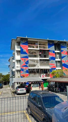 Rose Apartment @ Bukit Indah 1