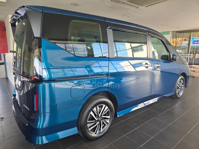 New Nissan Serena e - power - 3