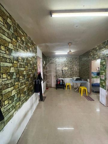 Rumah Pangsa Akasia 4