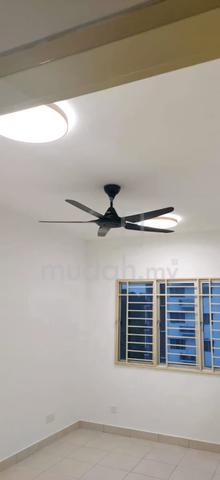 De Bayu Apartment 1