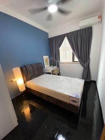 CIQ CIQ near Condo room (R&F Mall) for rent - Direct Landlord 1