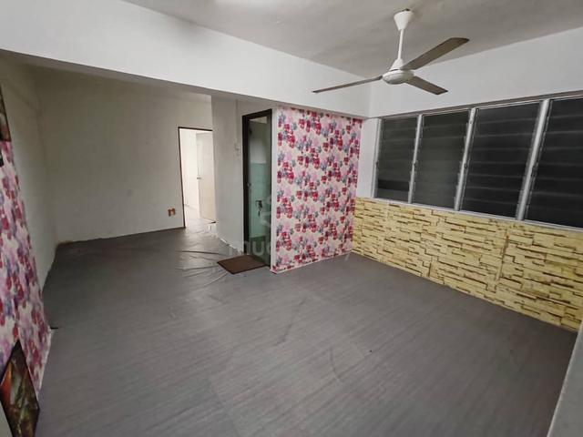 Puncak Erskine 1