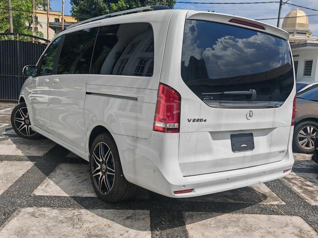 2022 Mercedes Benz VITO V220D Avantgarde AMG Fspec - 5