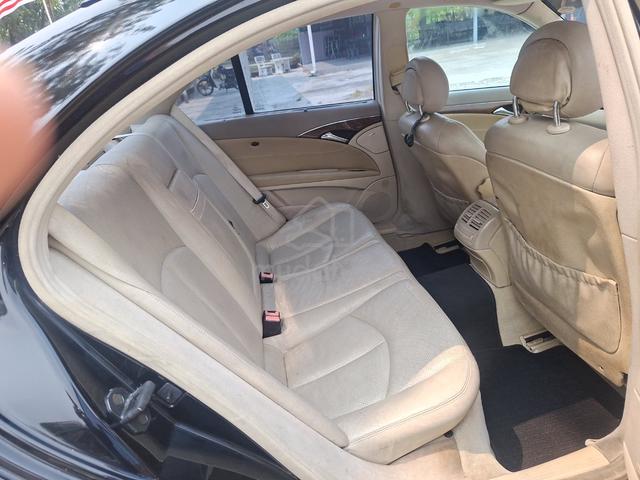2003 Mercedes Benz E-CLASS 2.4 240 (CBU) (A) - 3