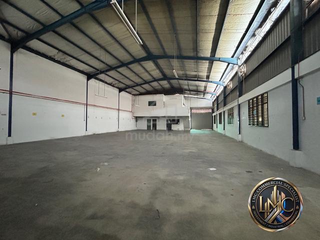 1.5 Storey Semi D Factory Gunung Rapat Taman Song Choon Sri Rapat Rent 1