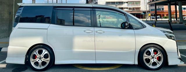 2015 Toyota VOXY 2.0 ZS MODELLISTA SKIRTING ALPINE - 3