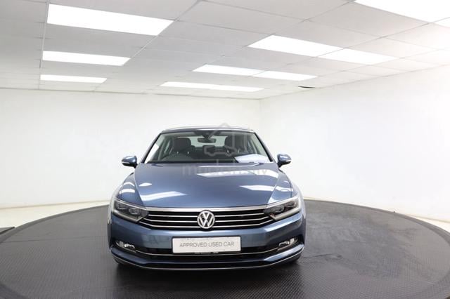 2017 VOLKSWAGEN PASSAT 2.0a ORIGINAL MILEAGE CAR - 2