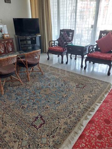 Georgetown Greenlane 2sty Semi-D Huge Compound Well Maintained 1
