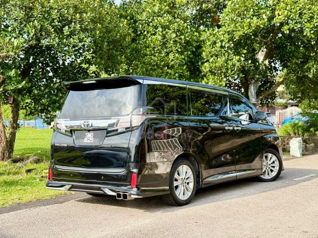 ON THE ROAD 2016 Toyota VELLFIRE 2.5 (A) - 4
