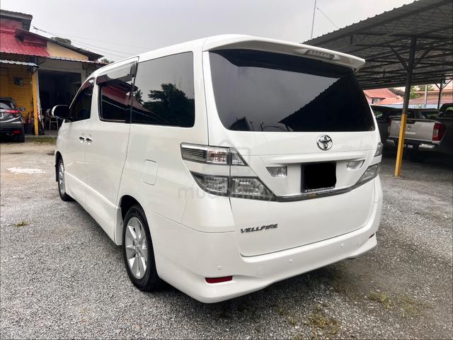 2010 Toyota Vellfire 2.4 Auto - 3