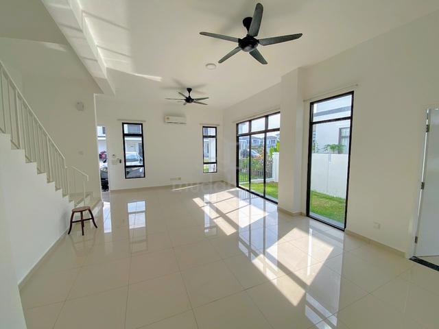 [RENOVATED TYPE A] 2 Stry AVENHAM GARDENS @ Eco Grandeur Puncak Alam 3