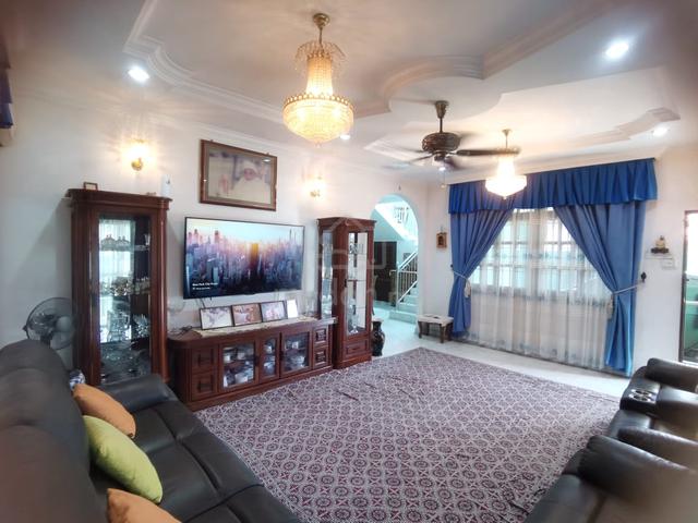 Taman Cemara Double Storey Bungalow 1