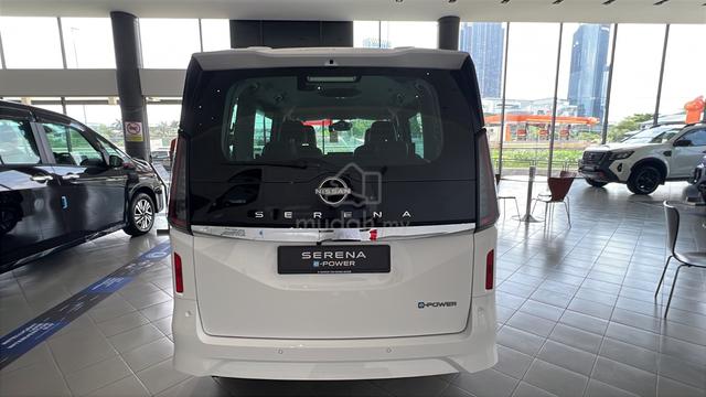 2026 Nissan SERENA 1.4 E-POWER PREMIUM HIGHWAY - 4
