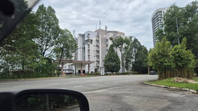 Cyberia Crescent 2 1