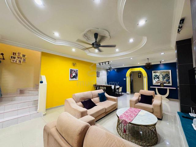 RENOVATED Double Storey Terraced House Seksyen 23 Shah Alam 1