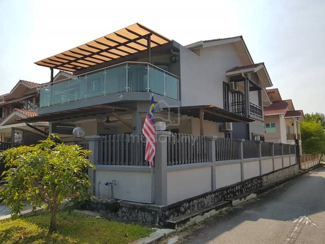 Renovated End Lot Double storey terrace Laman Indah 2,Seri Putra 1