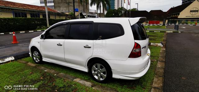 2010 Nissan GRAND LIVINA 1.6 CLASSIC/COMFORT (M) - 4