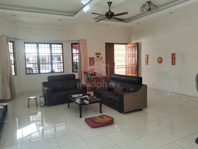 PARTIAL RENO DOUBLE SEMI-DETACHED AT raja uda bunga Rampai butterworth 1