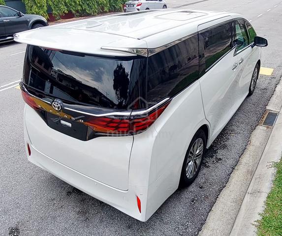 Toyota ALPHARD 2.5 Z SPEC 2024 - 3