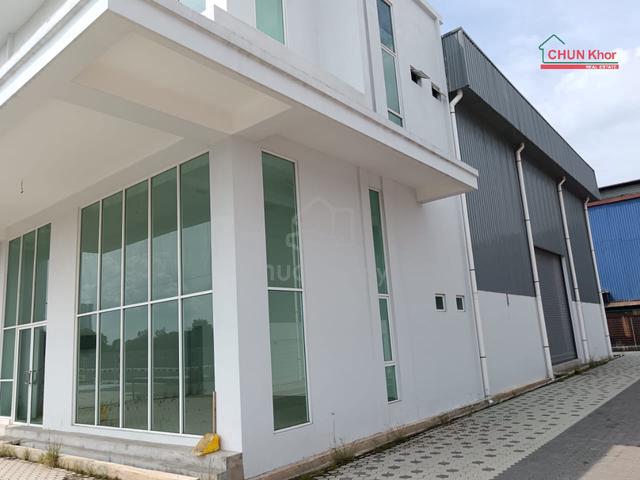 Orange Industrial Park For Rent 1