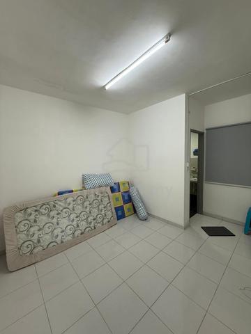 Indahpura Melati Townhouse Ground Floor For Rent 3