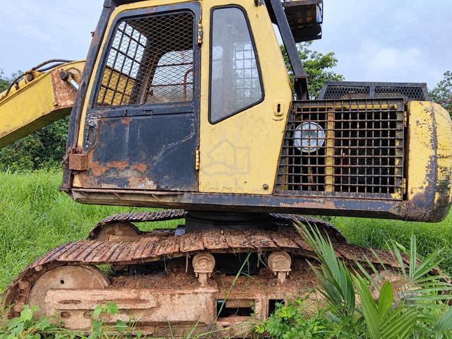 Excavator kobelco sk120-3 - photo 6 of 6