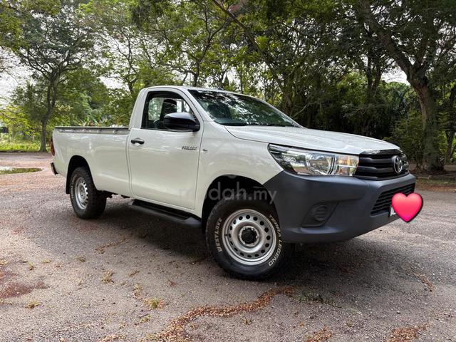 2021 Toyota HILUX SINGLE CAB 2.4 MT 2 Doors - 1