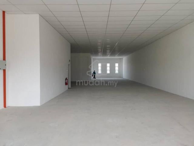 Double storey warehouse light industry near Airport Factory Main Road 1