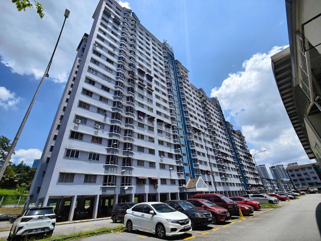 Flat Taman Bukit Angkasa 1