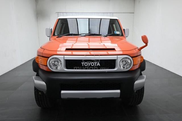 2013 Toyota FJ CRUISER 4.0 (A) TIPTOP CONDITION - 2