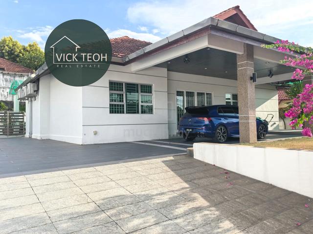 1sty Bungalow Fully Furnished & Renovated Pearl Hill Tanjung Bungah 1