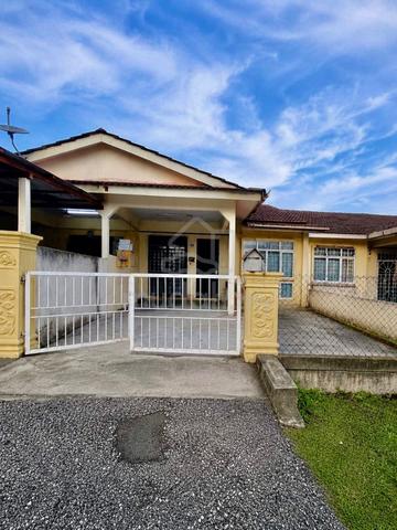 LUAS 22X75 OPEN FACING Single Storey TTJ Senawang Seremban FREEHOLD 1