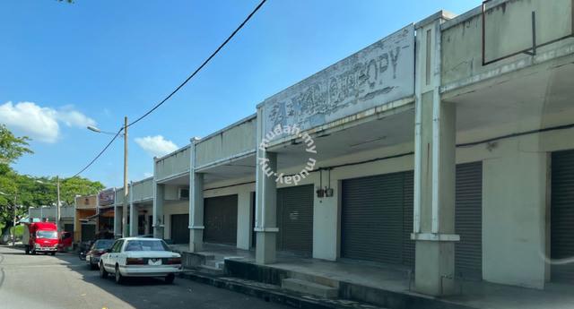 Shop Lot Taman Jati Indah , Alor Gajah , Melaka 1