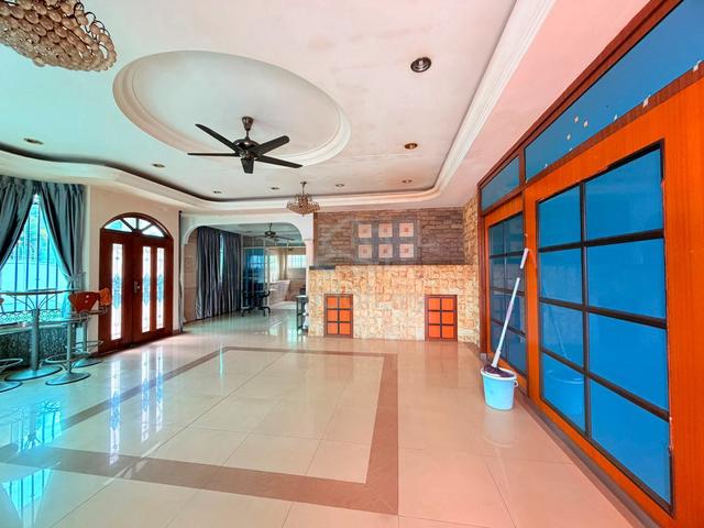 Nusa Bestari 2 Nice Renovated Single Storey Corner For Rent 1