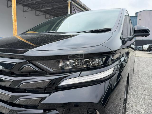 2025 Toyota VELLFIRE Z PREMIER 6A 470KM BLACK INTR - 3
