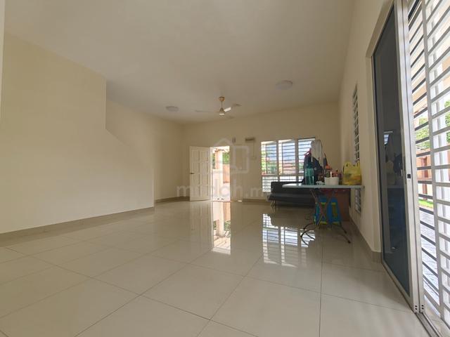 Endlot 2 Sty House @ Vista Hill, Bandar Mahkota Cheras, Super Cheap 1